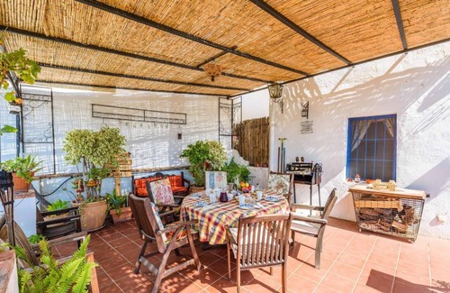 Comares House | 150 m² House ∙ 5 bedrooms ∙ 10 guests