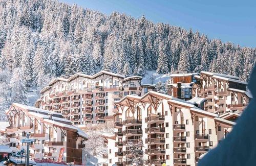 La Perriere Apartment | 150m from resort center, 5th floor, balcony, ski locker, 41m², La Tania