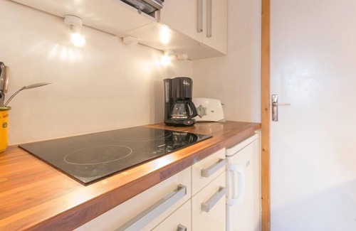 Montchavin Apartment | 150m from resort center, 1st floor, balcony, tv, ski locker, 33m², Montchavin La Plagne