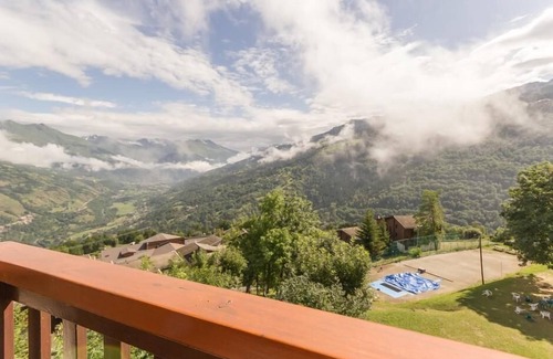 Montchavin Apartment | 150m from resort center, 1st floor, balcony, tv, ski locker, 33m², Montchavin La Plagne