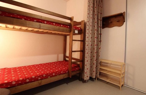 Vallouise-Pelvoux Apartment | 150m from ski slopes, 2nd floor, balcony, 36m², Pelvoux