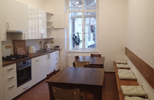 Smichov Apartment | 150m2 Lux. Flat - Castle View, Breakfast incl.