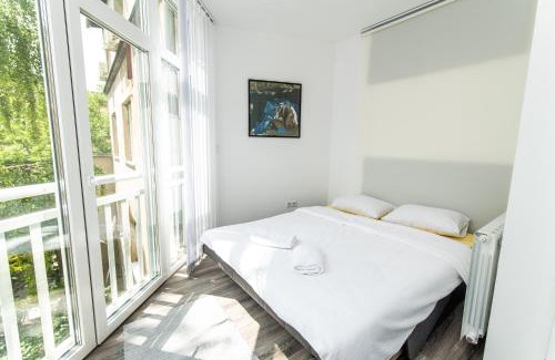 Old Town Apartment | 150sqm Apartment with 4 units! GREAT FOR GROUPS