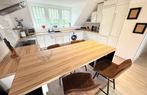 Bornstedt Apartment | 150sqm luxury apartment on Bornstedt - very good transport links