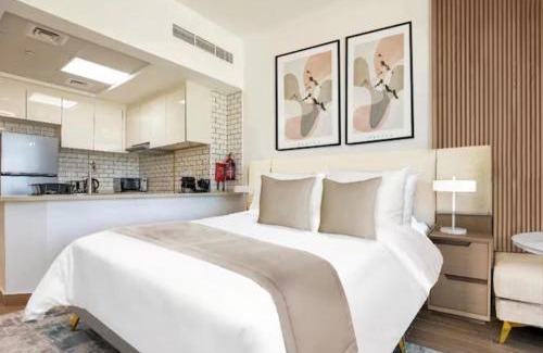 Al Satwa Apartment | 151 Residence Jumeirah Gardens