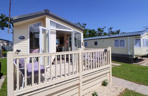 Prestatyn House | 152 Central Park