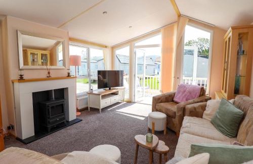 Prestatyn House | 152 Central Park
