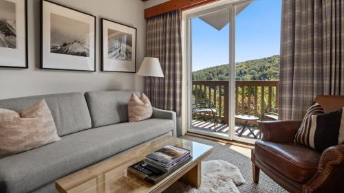Stowe Area Resort | 1537A 2BDRM-STARR By Stowe Mountain Rentals