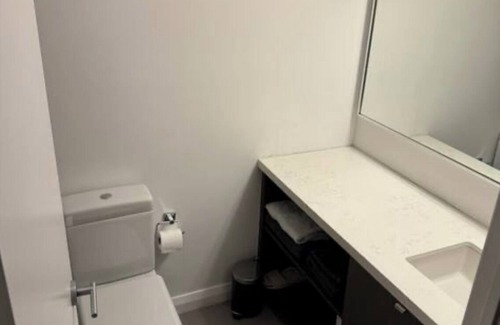 Bloor-Yorkville Condo | 155 Yorkville Apartment