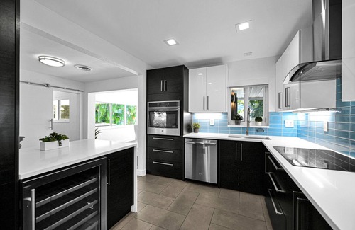 North Corals House | 1560 Managed By Brampton Park