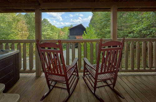 Gatlinburg - Pigeon Forge House | 158 m² House ∙ 1 bedroom ∙ 2 guests