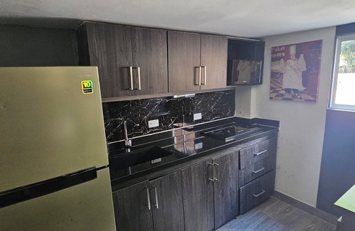 Lalinde Apartment | 15BR Duplex * Best Location * 3 Jacuzzis * Maids