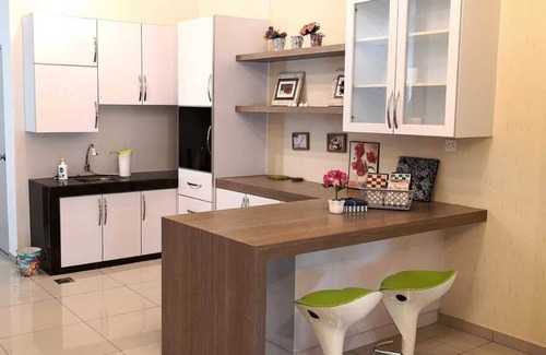 Tersusun Pundut House | 15P Lumut Lovely HOme 9min Beach Karaoke Snooker BBQ in house