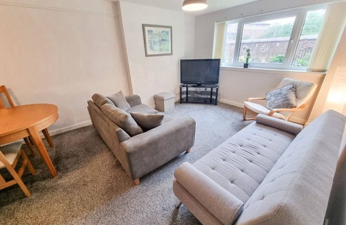 Gorgie Apartment | 16/3 Westfield Road