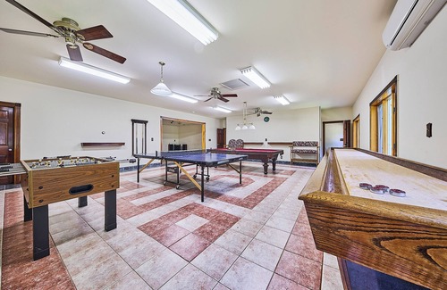 Rowland House | 16 Bedroom 20 Bathroom Mansion with Indoor Pool