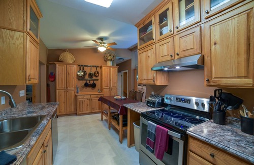 Fish Haven Cabin | 16 Bedroom stream-side Lodge on 3 acres, 3-night min Summer & Holidays-sleeps 60