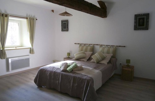 Saint-Medard-de-Presque Hotel | 16 m² Hotel ∙ 1 bedroom ∙ 1 guest