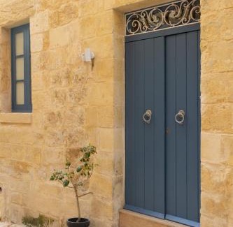 Birgu House | 16 lettings - charming character house