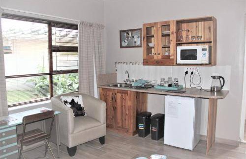 Bredasdorp Bed & Breakfast | 16 m² Bed and breakfast ∙ 2 guests