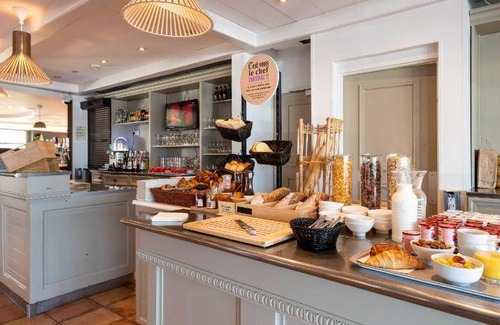 Calais Frethun Hotel | 16 m² Hotel ∙ 8 guests