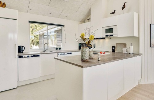 Bøtø By House | 16 person holiday home in Væggerløse