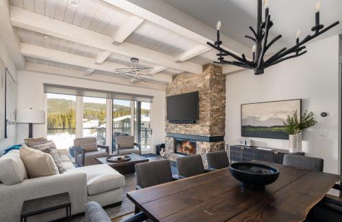 Big Sky House | 16 Wildwood by Moonlight Basin Lodging