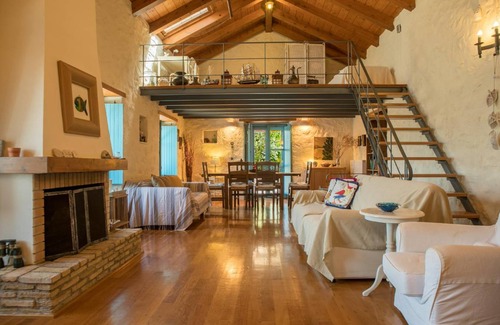Limeni Villa | 160 m² Villa ∙ 3 bedrooms ∙ 8 guests