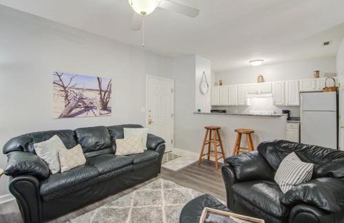 Seaside Farms Apartment | 1600 Long Grove