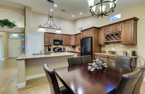 Elkhorn House | *1600 Sq Ft 3 Bed 2 Bath 1 Story Private Pool