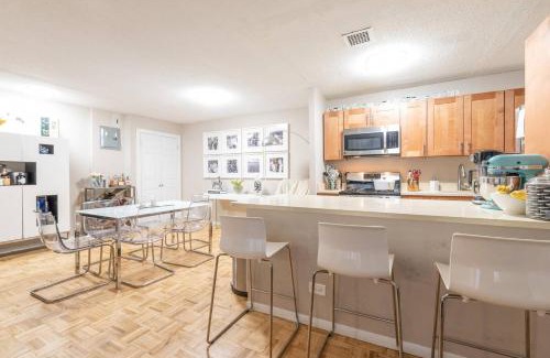 Tribeca Apartment | 1600ft TriBeCa Townhouse - Luxury & Spacious