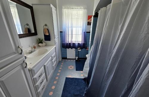 Arabi Apartment | 1609 Esteban St New Orleans/Arabi