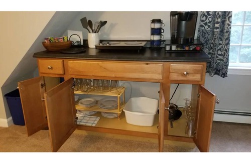 Chiltonville House | 1620 Retreat - Walk to BID Hosp, Private suite