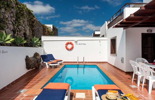Los Mojones Villa | 165 m² Villa ∙ 3 bedrooms ∙ 6 guests