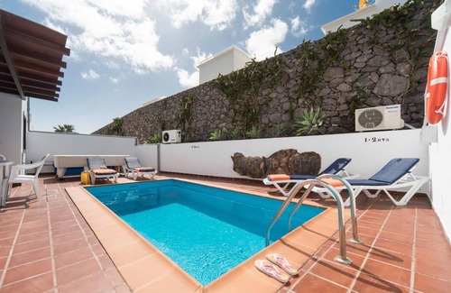 Los Mojones Villa | 165 m² Villa ∙ 3 bedrooms ∙ 6 guests