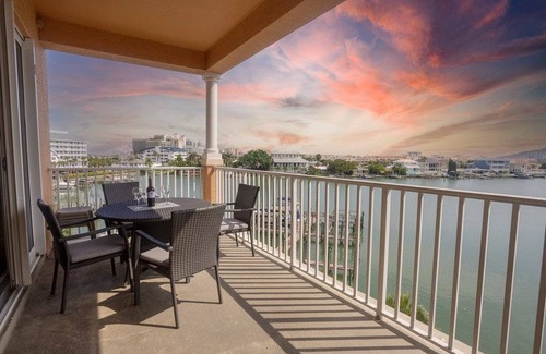Clearwater Beach Condo | 167 m² Condo ∙ 3 bedrooms ∙ 6 guests