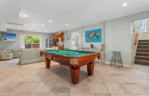 Currituck County House | 1677 Ocean's Eleven * Oceanfront