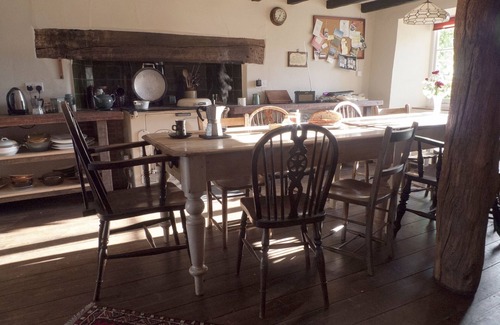 Littleham Cottage | 16th Century Thatched Cottage in an Acre of Mature Gardens