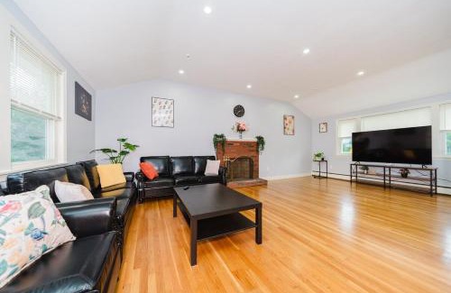 Randolph Apartment | 17 - 4BR Randolph - Cozy Single House