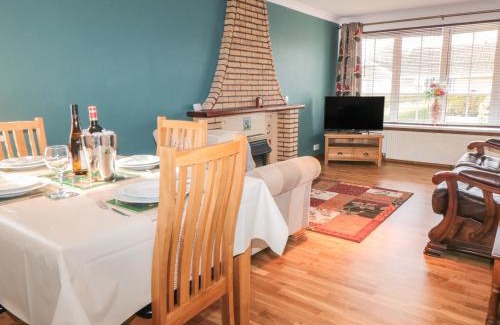 Pickering House | 17 Costa Way