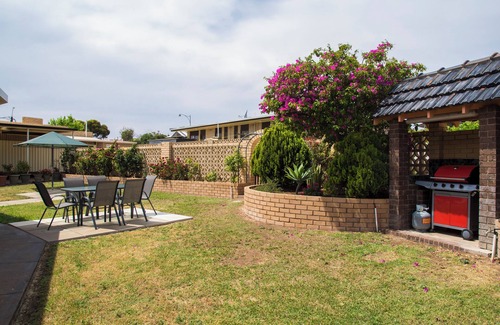 Streaky Bay House | 17 Eyre Ave - Waterfront Accomodation