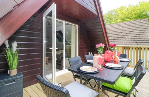 St. Ann's Chapel Cottage | 17 VALLEY LODGES, family friendly, with pool in Gunnislake