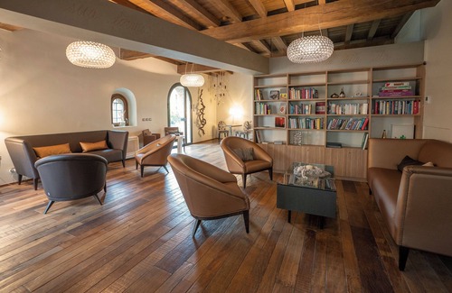 Arlate House | 1711 Luxury Guest House