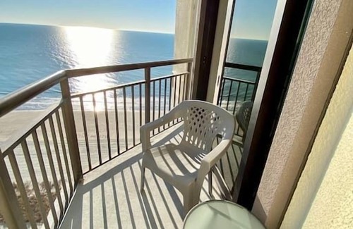 Myrtle Beach Condo | 1726 Ocean View Galore. Pets are welcome.