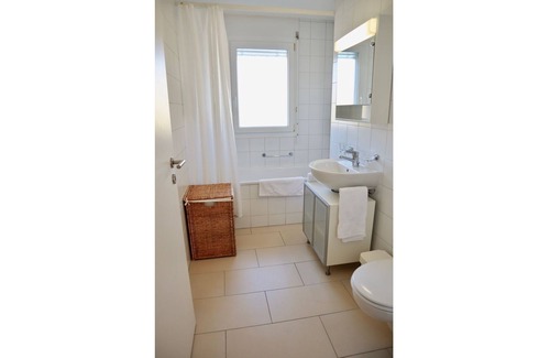 Lausanne Apartment | 173 * Bright, spacious and modern apartment with terrace and free parking includ