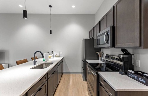 Downtown Condo | 175 LEX - Spacious Two Bedroom - Near Rupp Arena!