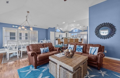 Ocean Hill House | 1770 - A Wave from it All 7-bed 6.5-bath in Corolla, NC, private pool, hot tub, game room