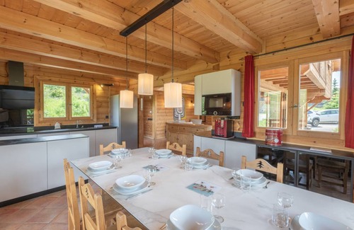 Bergers Ski Chalet | 178 m² Chalet ∙ 6 bedrooms ∙ 12 guests