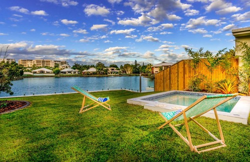 Trinity Beach House | 178 m² House ∙ 3 bedrooms ∙ 7 guests