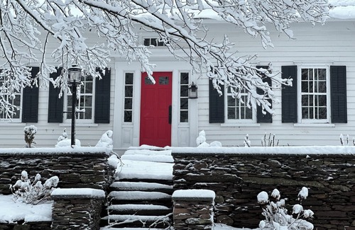 Harpersfield House | 1790 SugarMaple Farmhouse: Sauna/115 Acres