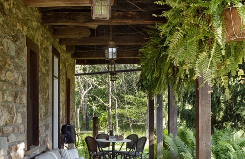 Columbia House | 1793 Former Distillery: Vintage + Modern